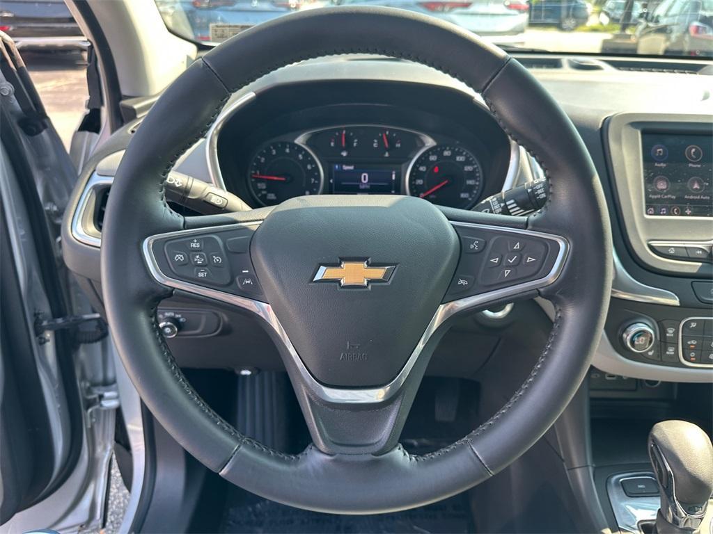used 2022 Chevrolet Equinox car, priced at $21,987