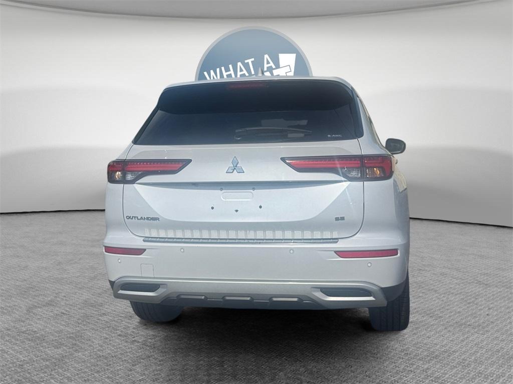 used 2022 Mitsubishi Outlander car, priced at $22,994
