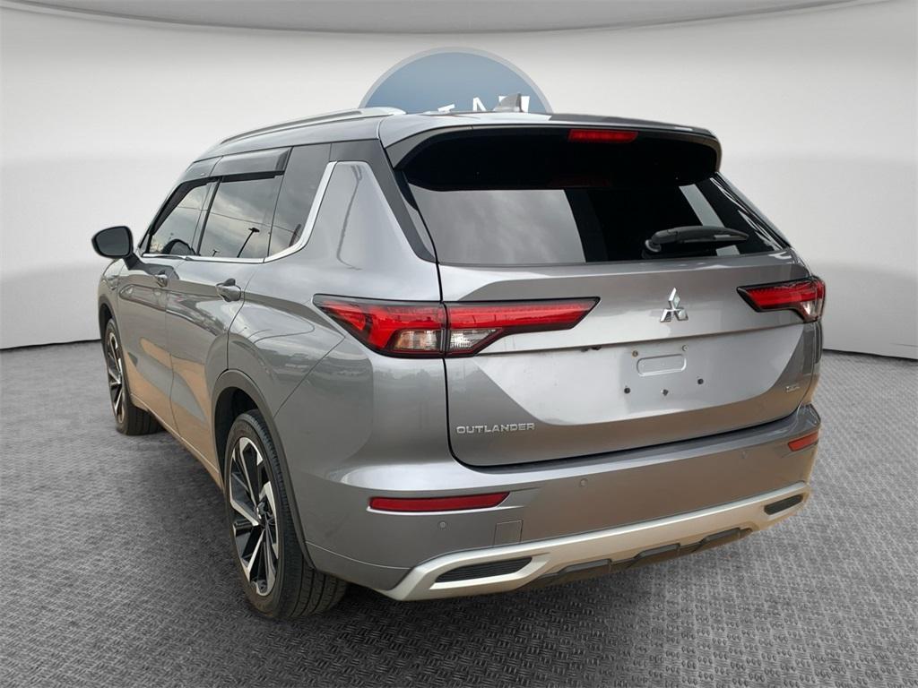 used 2022 Mitsubishi Outlander car, priced at $22,837