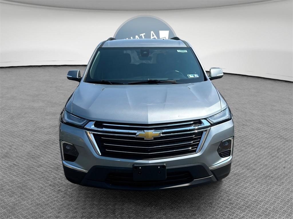 used 2023 Chevrolet Traverse car, priced at $32,984