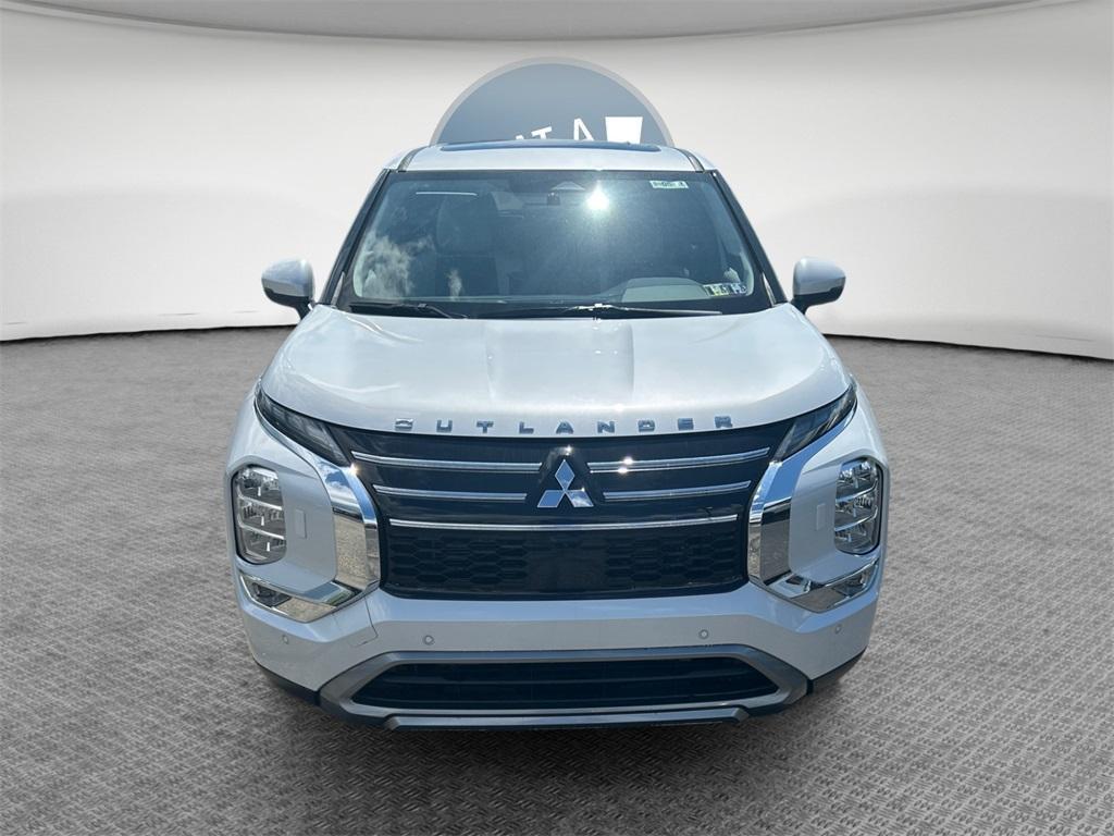 new 2025 Mitsubishi Outlander car, priced at $38,546