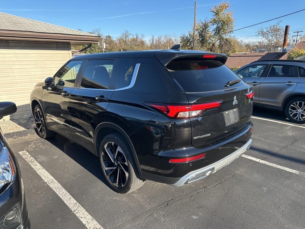used 2024 Mitsubishi Outlander car, priced at $25,492
