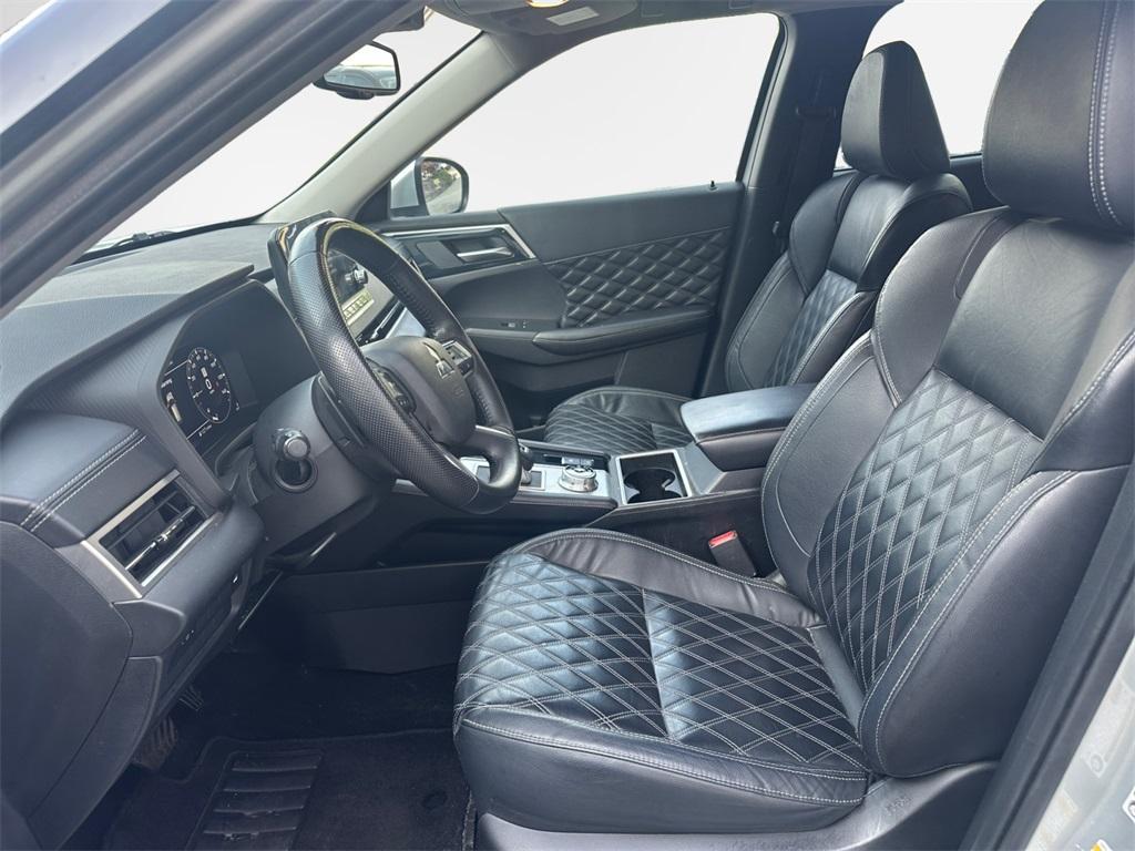 used 2022 Mitsubishi Outlander car, priced at $24,995