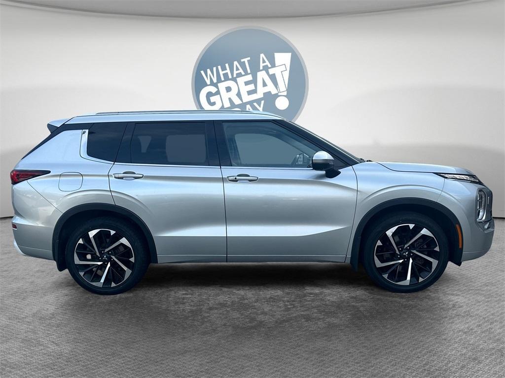 used 2022 Mitsubishi Outlander car, priced at $24,995