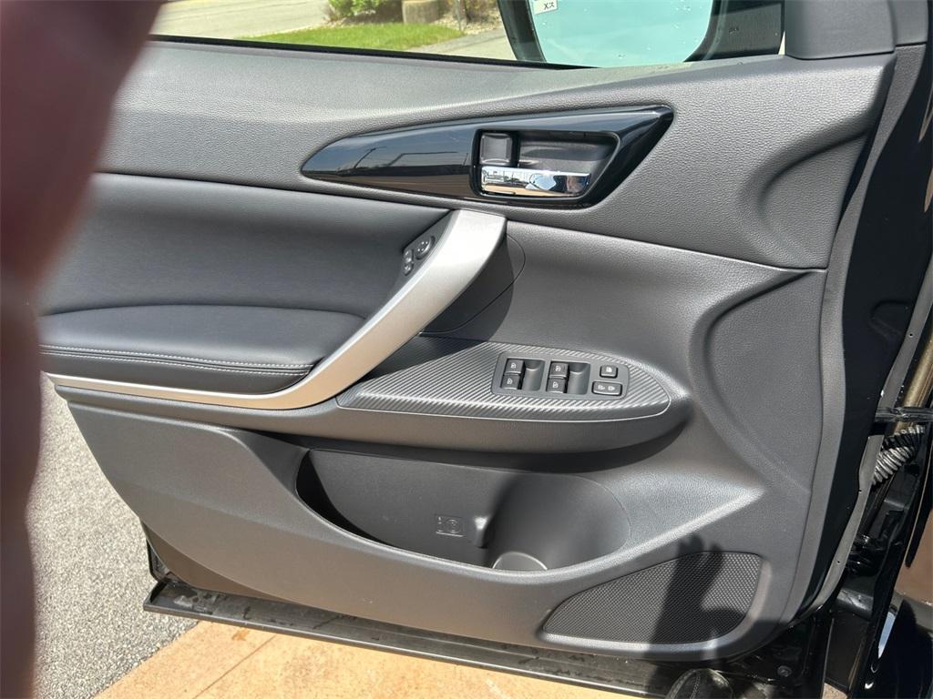 new 2025 Mitsubishi Eclipse Cross car, priced at $31,689
