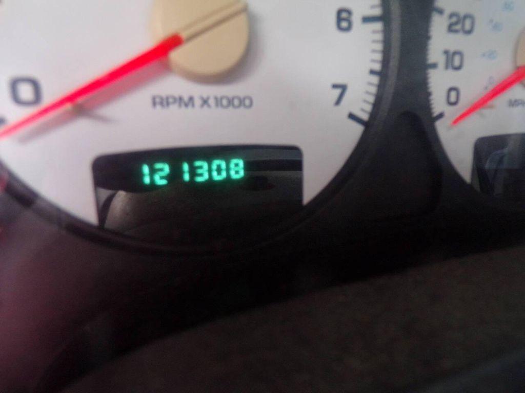 used 2005 Dodge Ram 1500 car, priced at $7,999