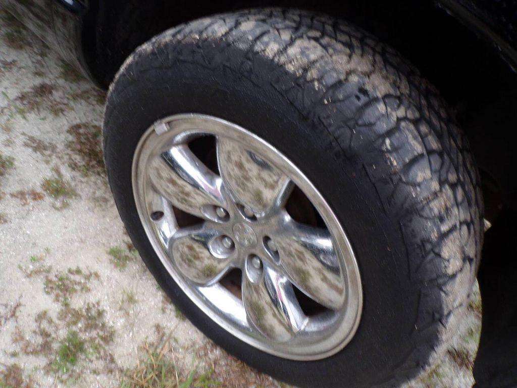 used 2005 Dodge Ram 1500 car, priced at $7,999