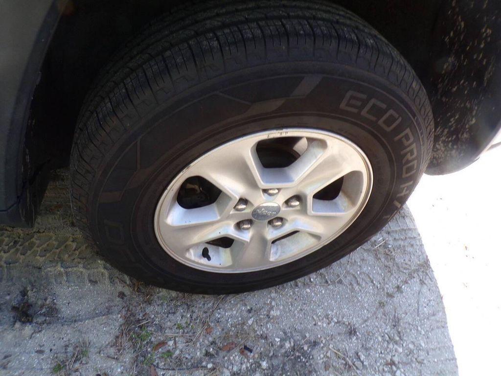 used 2016 Jeep Grand Cherokee car, priced at $13,999