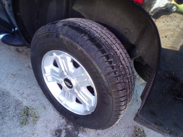 used 2013 Chevrolet Avalanche car, priced at $14,999