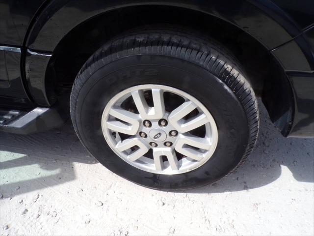 used 2011 Ford Expedition car, priced at $8,999