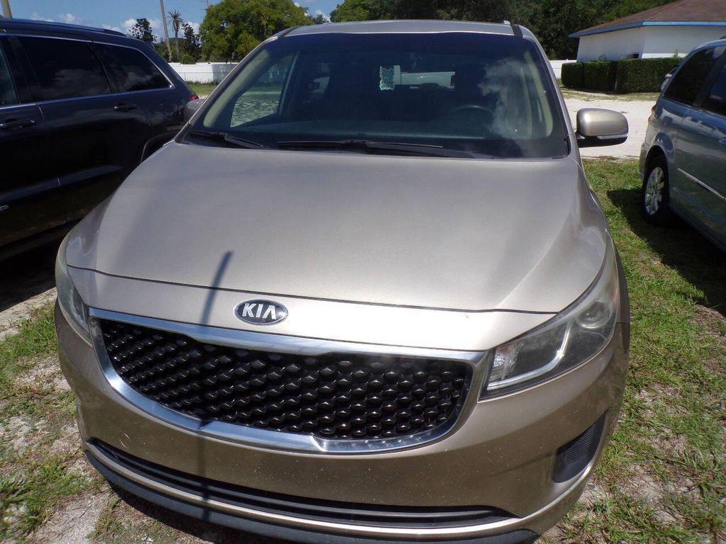 used 2015 Kia Sedona car