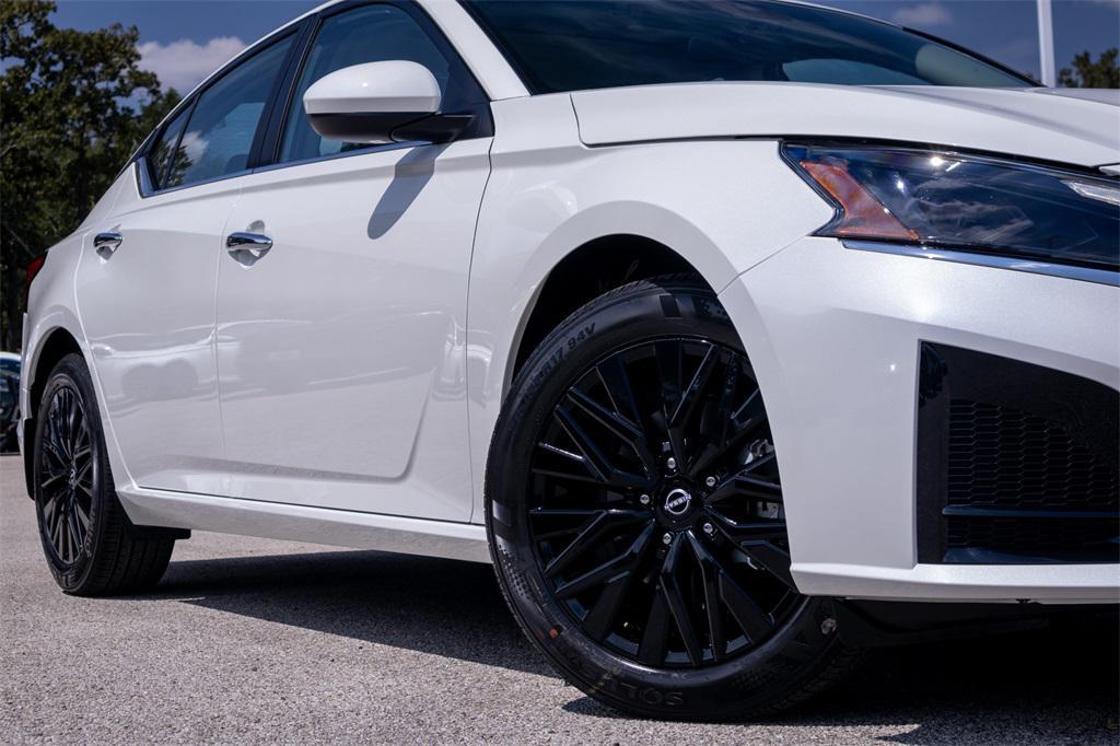 new 2025 Nissan Altima car, priced at $28,711