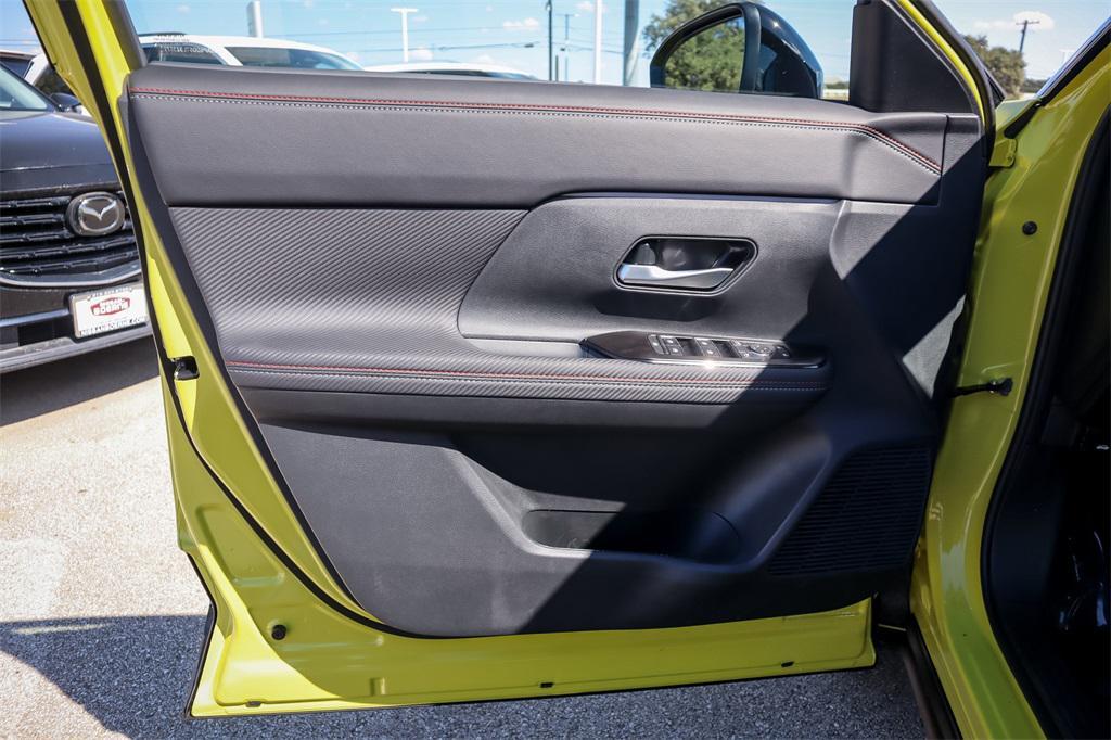 new 2026 Nissan Kicks car, priced at $27,905