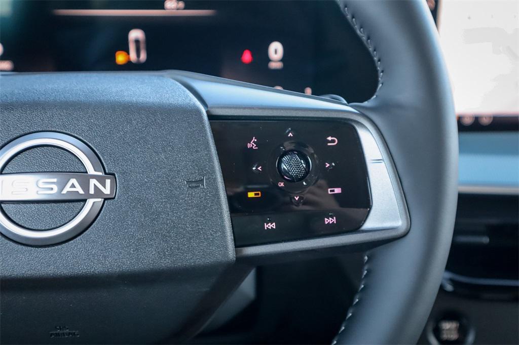new 2025 Nissan Murano car, priced at $45,705