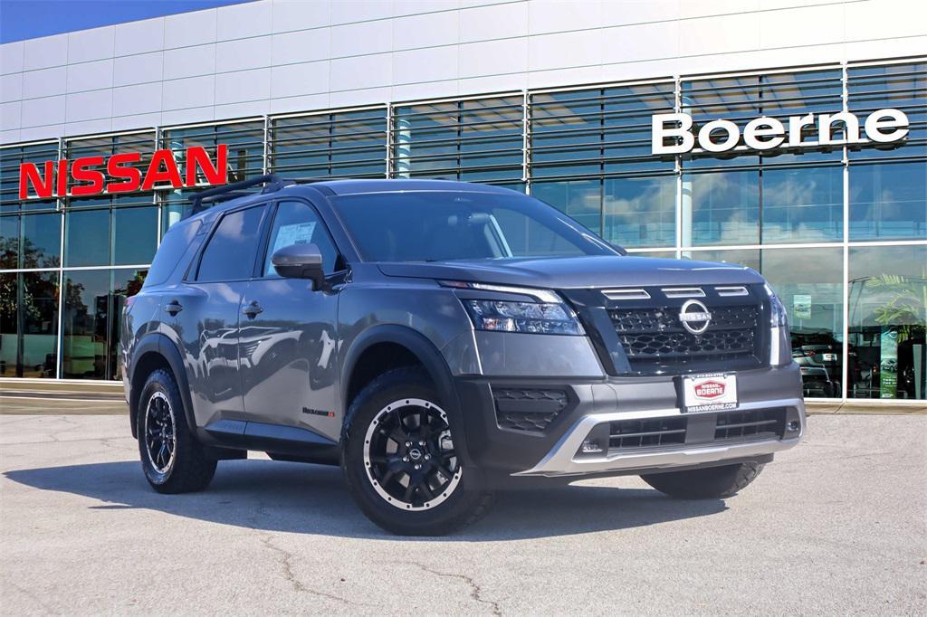 new 2025 Nissan Pathfinder car, priced at $39,326