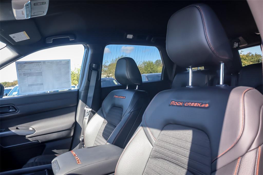 new 2025 Nissan Pathfinder car, priced at $39,326