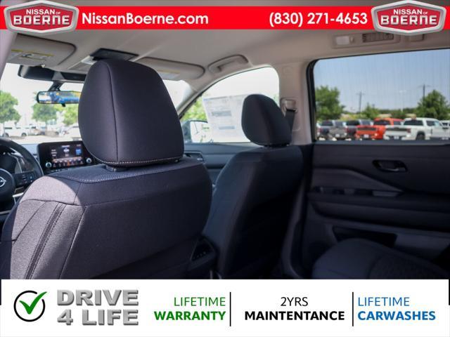 new 2025 Nissan Pathfinder car, priced at $38,617