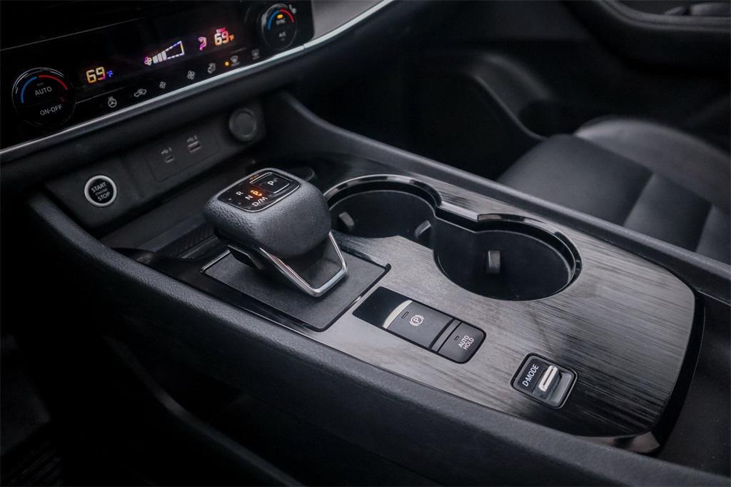 used 2022 Nissan Rogue car, priced at $17,423