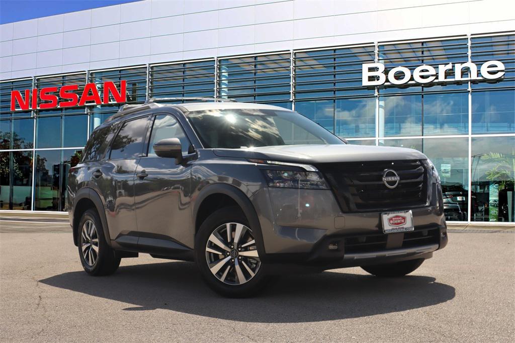 new 2025 Nissan Pathfinder car, priced at $43,713