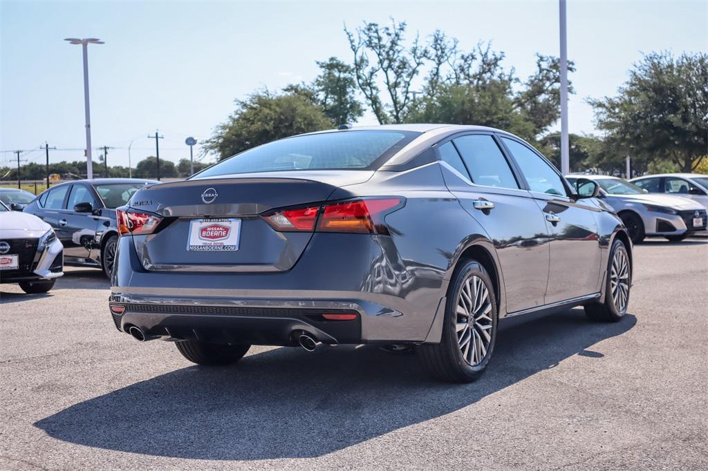new 2025 Nissan Altima car, priced at $29,317