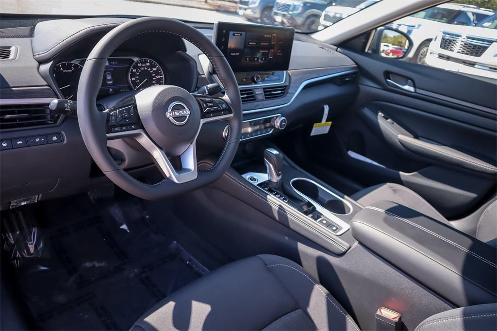 new 2025 Nissan Altima car, priced at $29,317