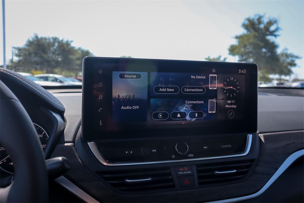 new 2025 Nissan Altima car, priced at $29,317