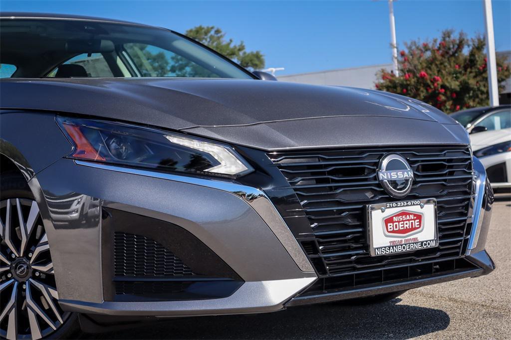 new 2025 Nissan Altima car, priced at $29,317