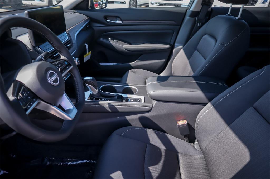 new 2025 Nissan Altima car, priced at $29,317