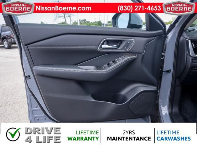 new 2025 Nissan Rogue car, priced at $39,274