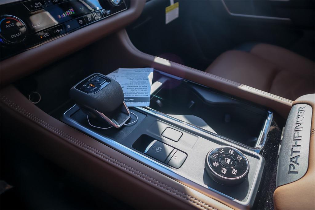 new 2025 Nissan Pathfinder car, priced at $45,607