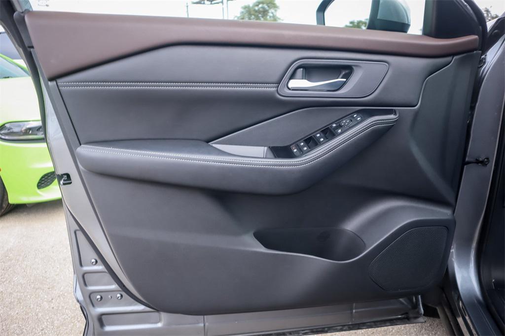 used 2022 Nissan Rogue car, priced at $21,995