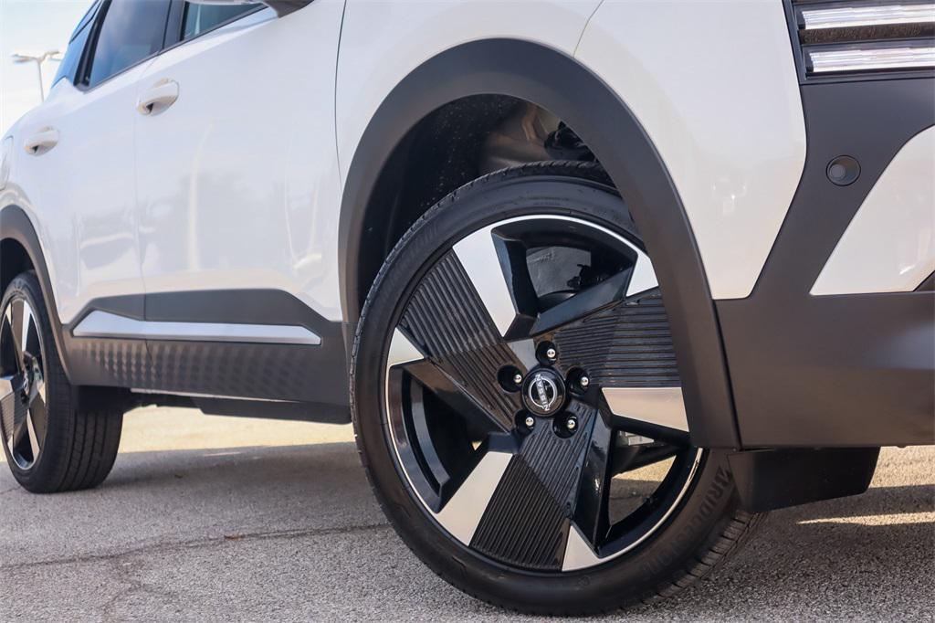 new 2026 Nissan Kicks car, priced at $28,276