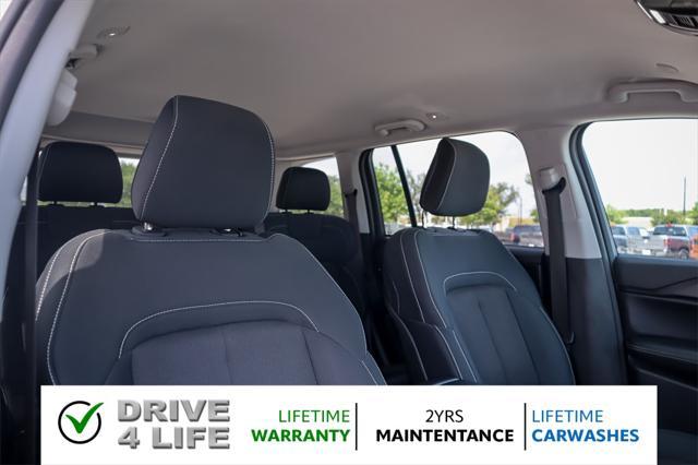 used 2024 Jeep Grand Cherokee car, priced at $34,302