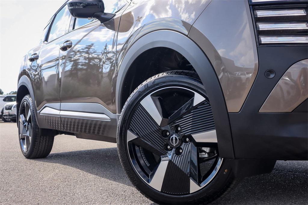 new 2026 Nissan Kicks car, priced at $27,626