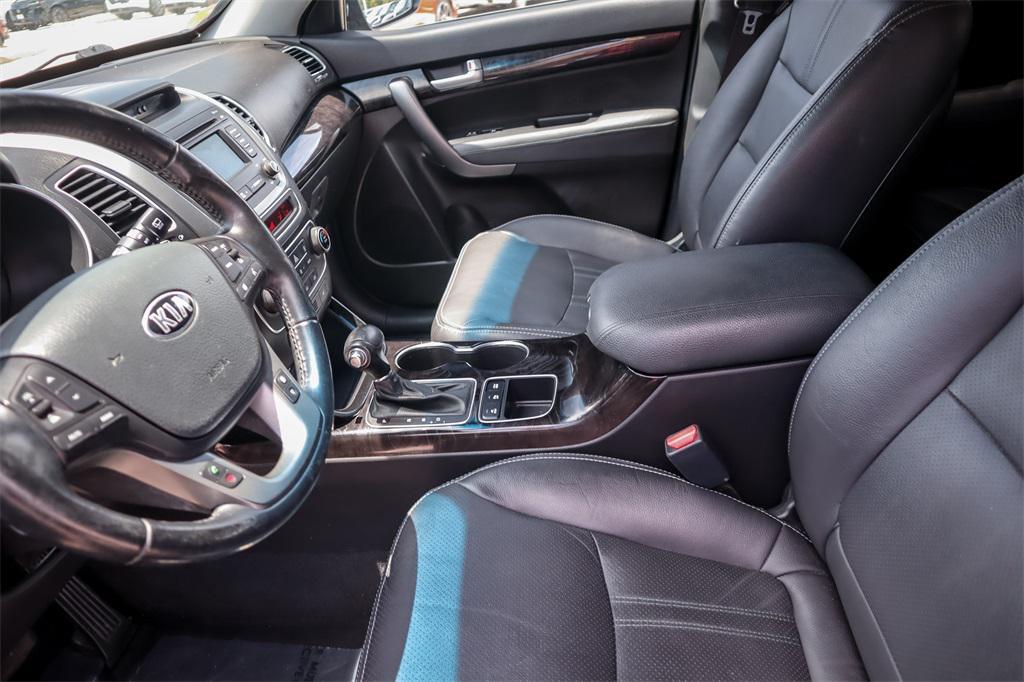 used 2015 Kia Sorento car, priced at $12,000