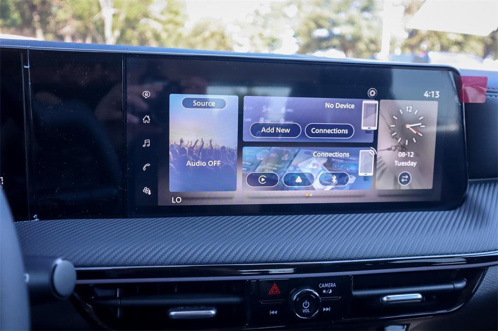 new 2025 Nissan Kicks car, priced at $26,706