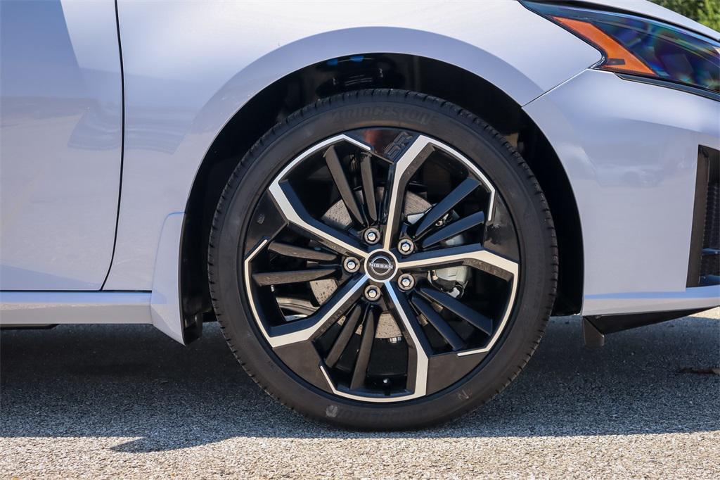 new 2025 Nissan Altima car, priced at $29,357