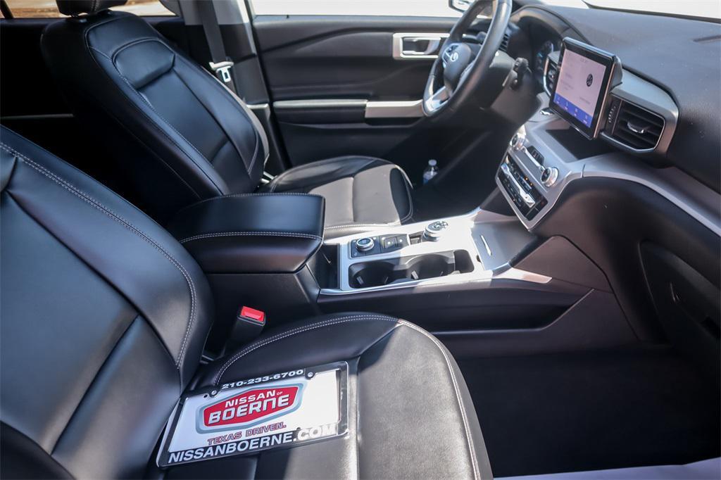 used 2023 Ford Explorer car, priced at $31,278