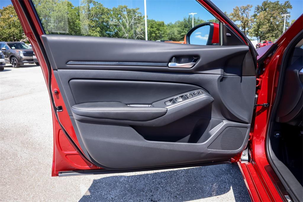 new 2025 Nissan Altima car, priced at $28,568