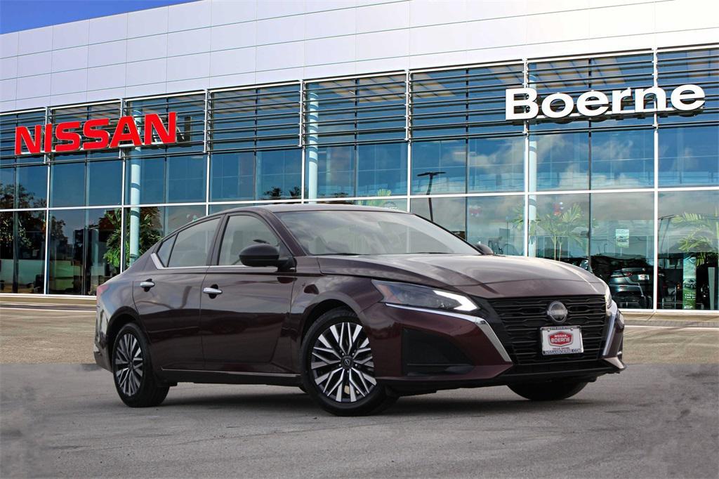 used 2024 Nissan Altima car, priced at $19,995
