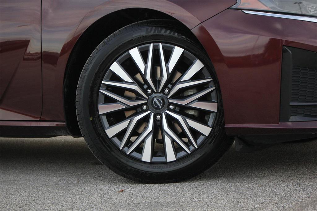 used 2024 Nissan Altima car, priced at $19,995