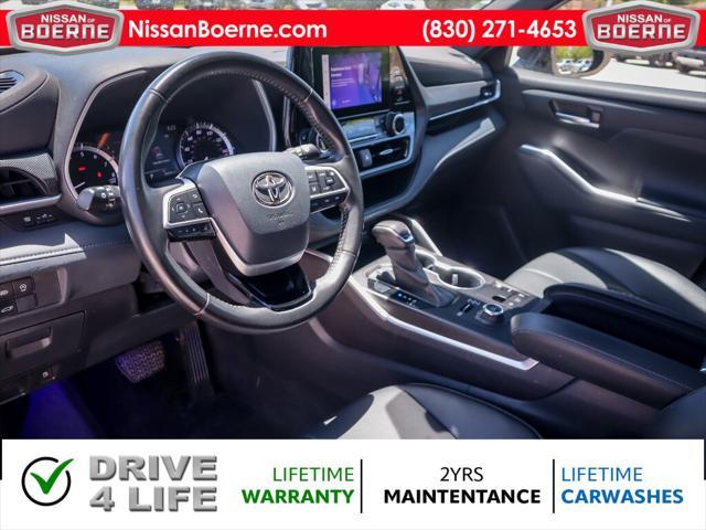 used 2023 Toyota Highlander car, priced at $39,144