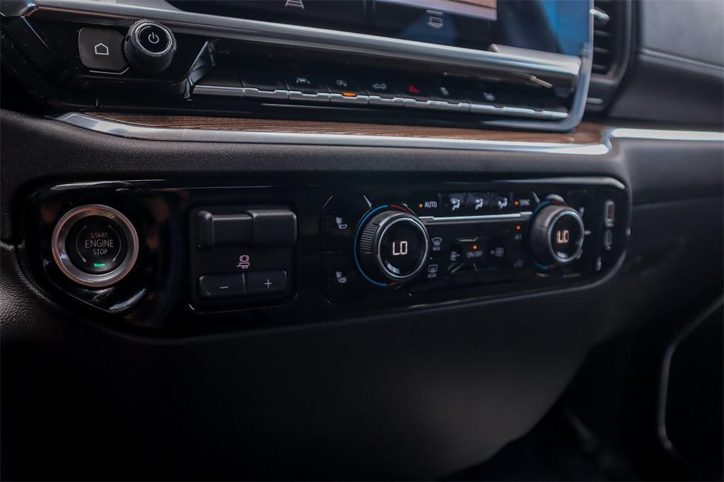 used 2025 Chevrolet Silverado 1500 car, priced at $37,594