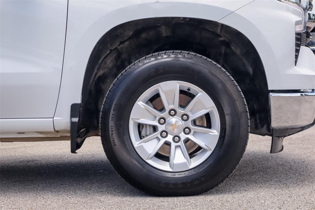 used 2025 Chevrolet Silverado 1500 car, priced at $37,594