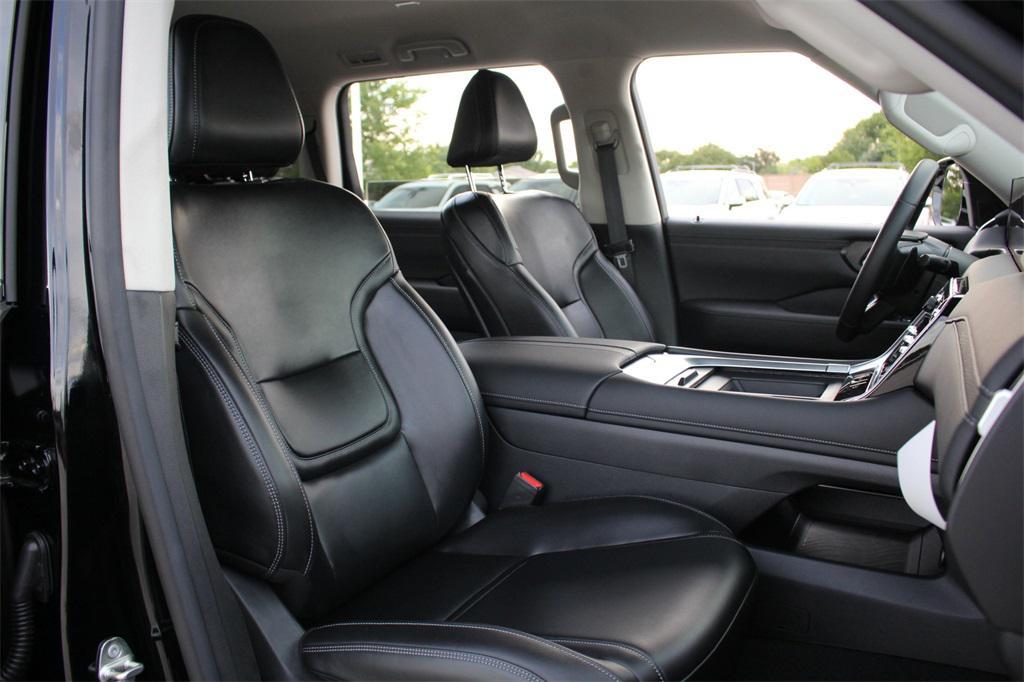 new 2026 Nissan Armada car, priced at $56,326