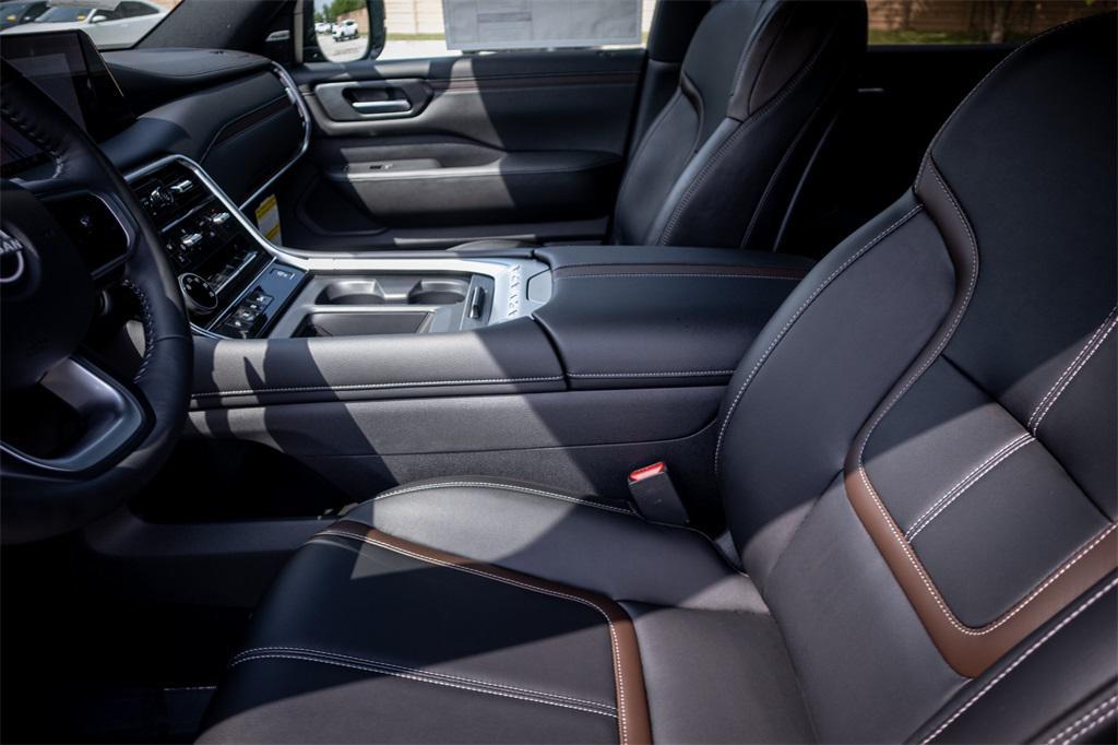 new 2025 Nissan Armada car, priced at $60,215