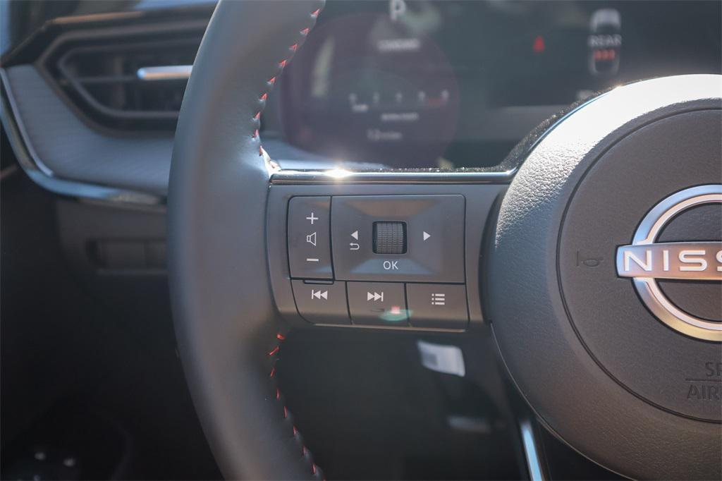 new 2025 Nissan Kicks car, priced at $27,100