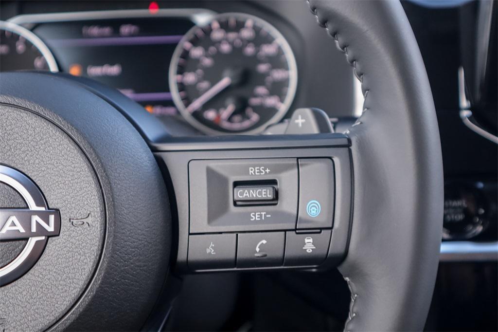 new 2025 Nissan Pathfinder car, priced at $35,655