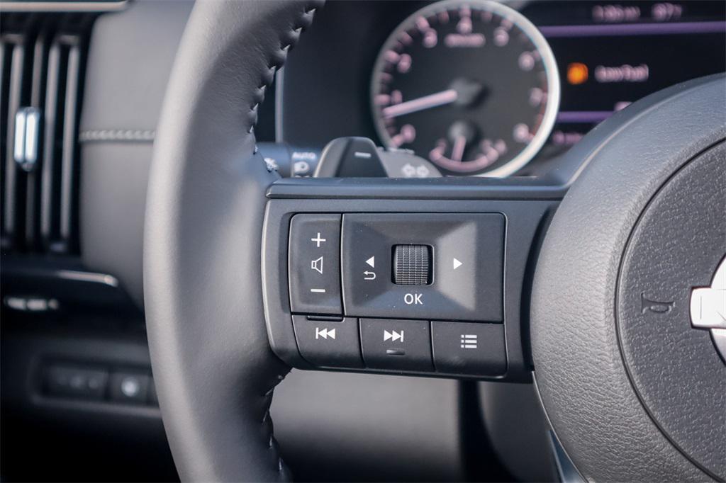 new 2025 Nissan Pathfinder car, priced at $35,655