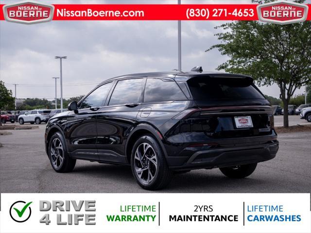 used 2024 Lincoln Nautilus car, priced at $50,579